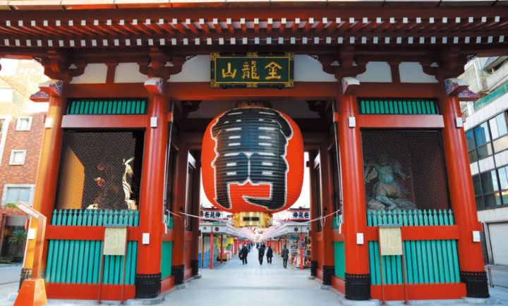 Asakusa Kaminari-Mon gate